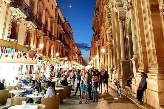 Apartamento La Maiolica Blu Trapani Exterior foto